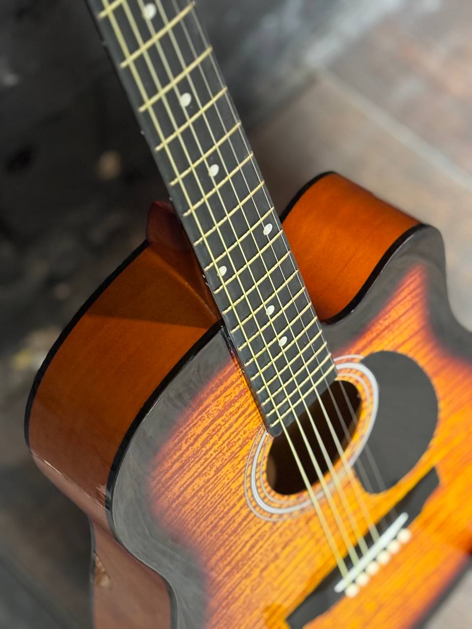 Акустическая Гитара в Тигровой Расцветке - изображение 5