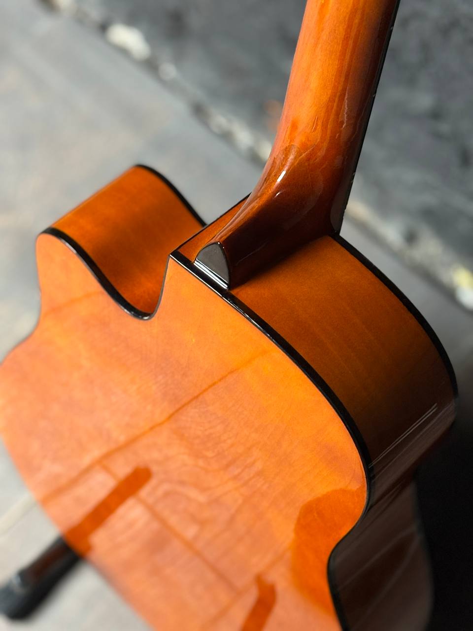 Акустическая Гитара в Тигровой Расцветке - изображение 6