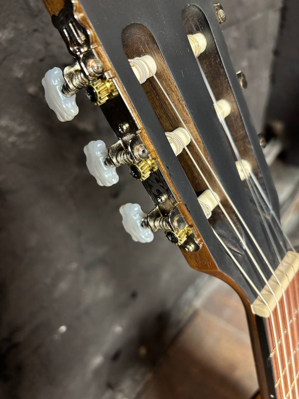 Детская Гитара 3/4 Аналог Yamaha c40 - изображение 9