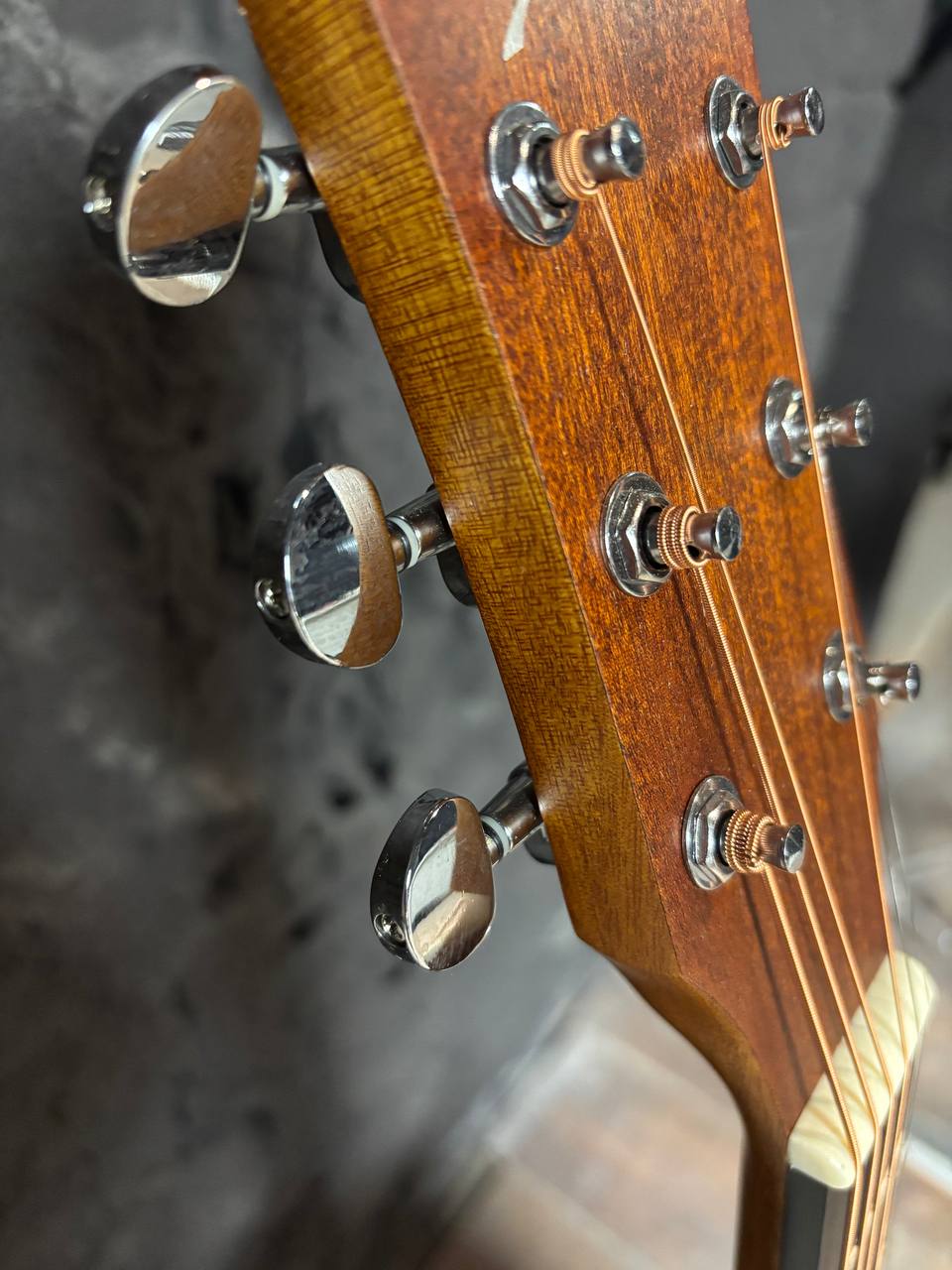 Акустическая гитара Deviser из Ели - изображение 9