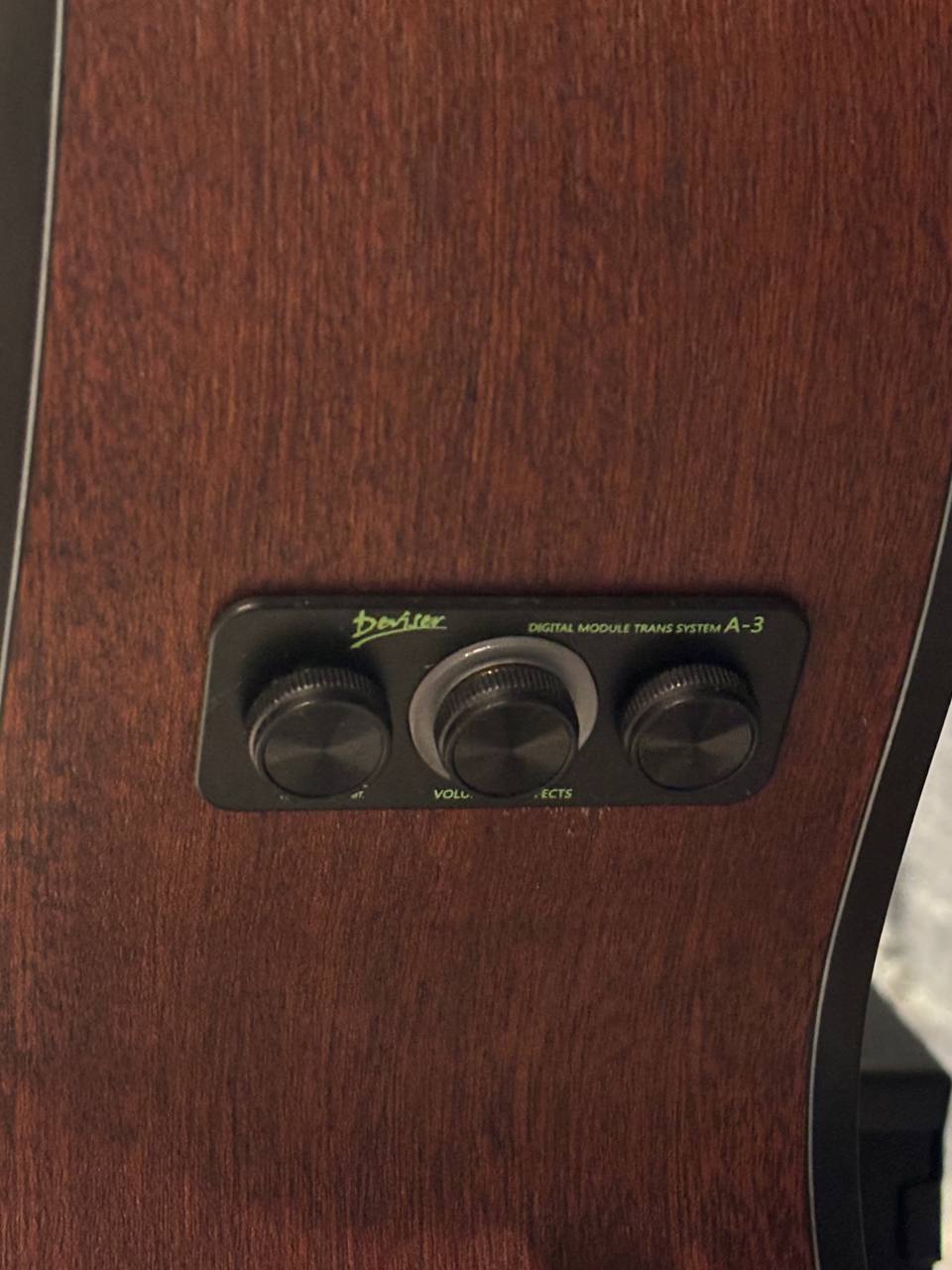 Трансакустическая Гитара Deviser - изображение 3