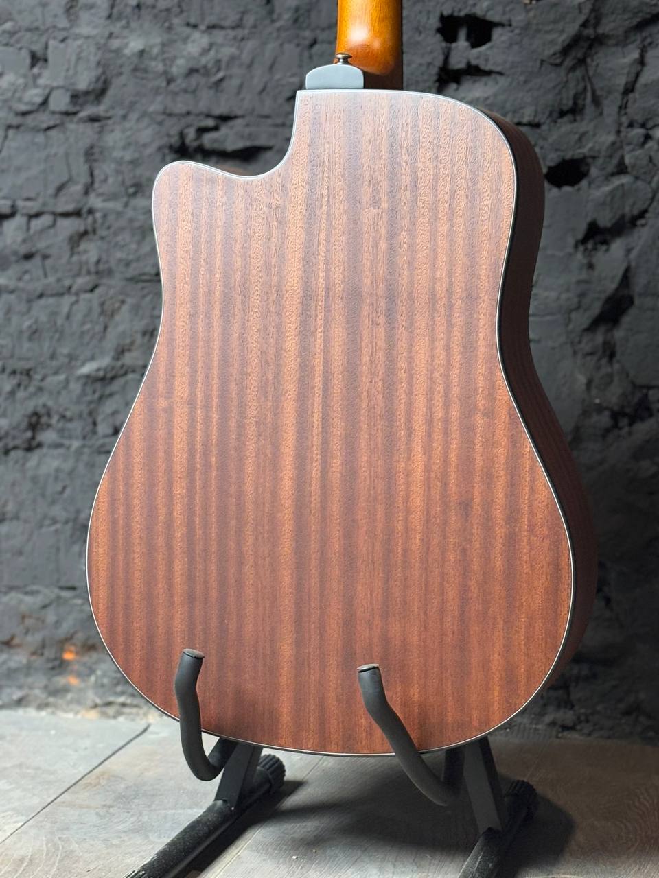 Акустическая гитара Дредноут из Ели с Чехлом - изображение 4
