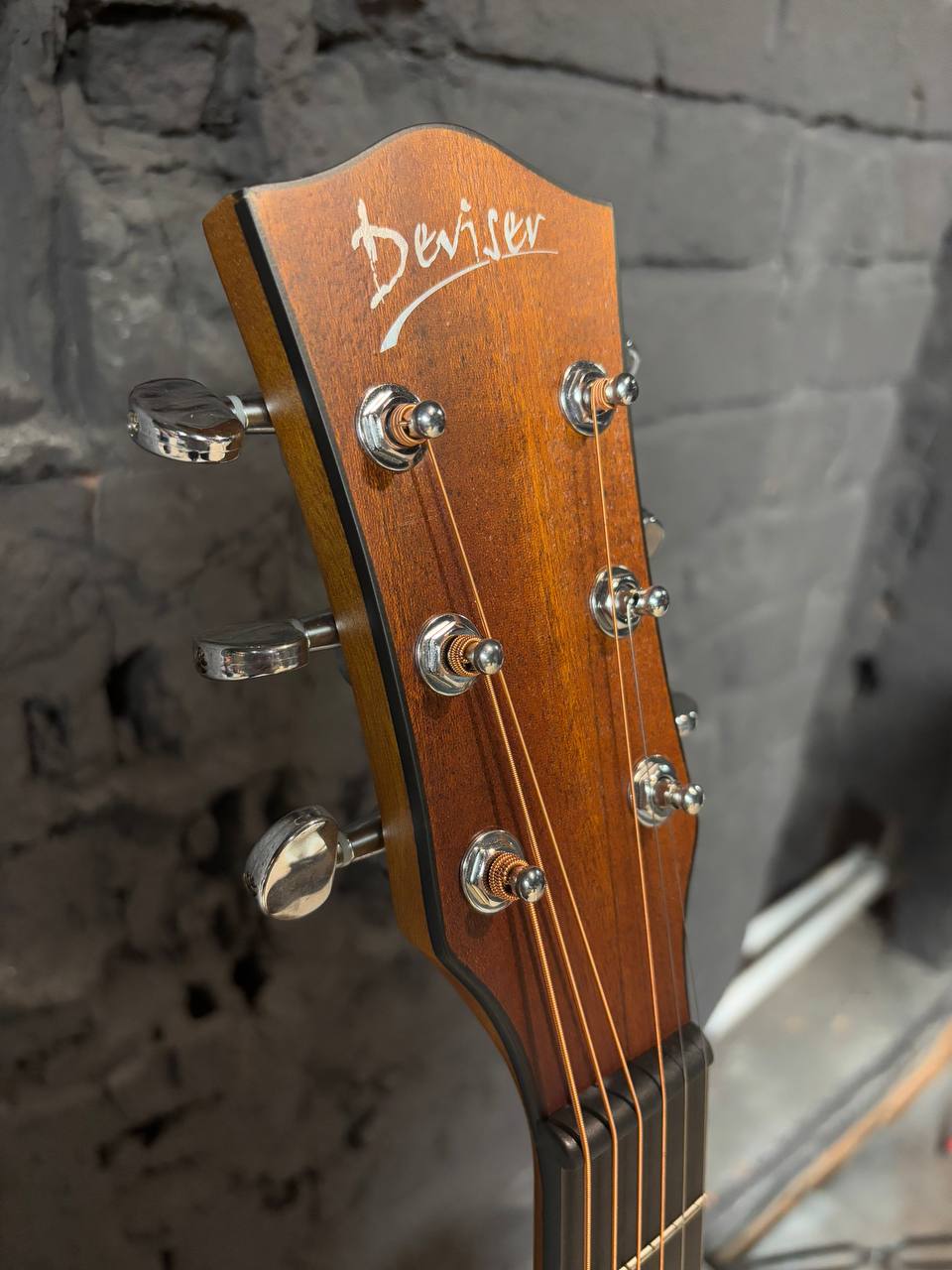 Акустическая гитара Дредноут из Ели с Чехлом - изображение 9