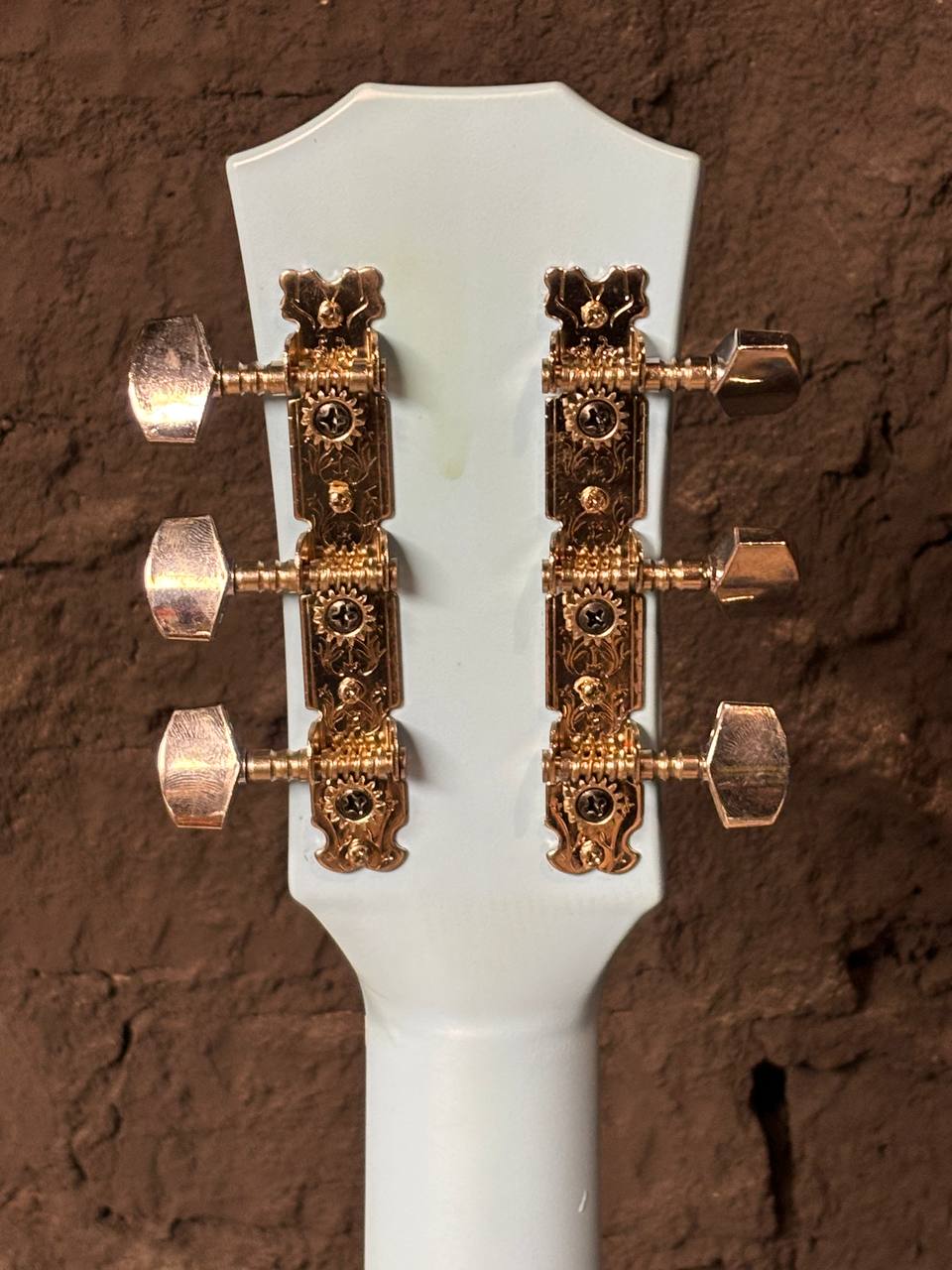 Акустическая Гитара из Углеродного Волокна - изображение 10